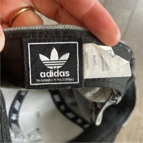 Adidas Gray and Black Adjustable Hat. - Picture 3 of 4